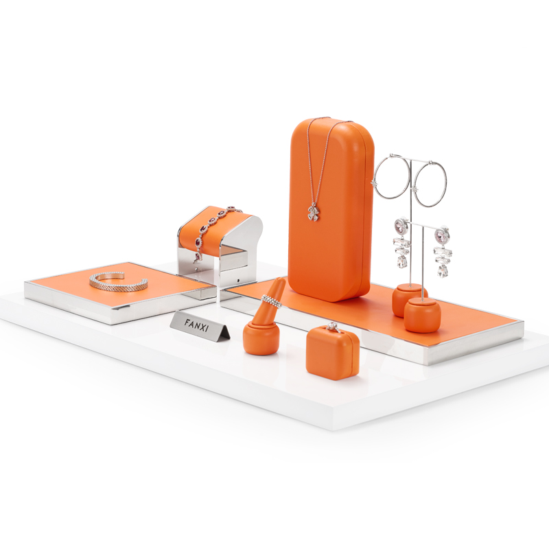 Luxury Custom Orange PU leather Jewelry Display Stand for ring necklace Jewelry Window showcase Display Set