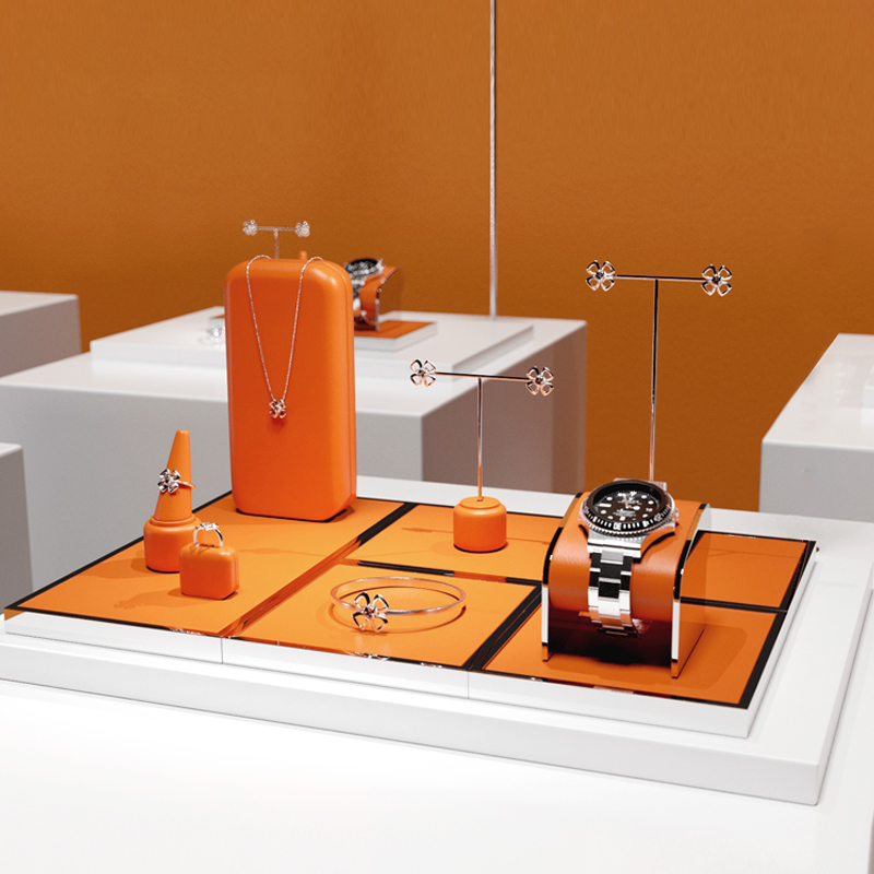 Luxury Custom Orange PU leather Jewelry Display Stand for ring necklace Jewelry Window showcase Display Set