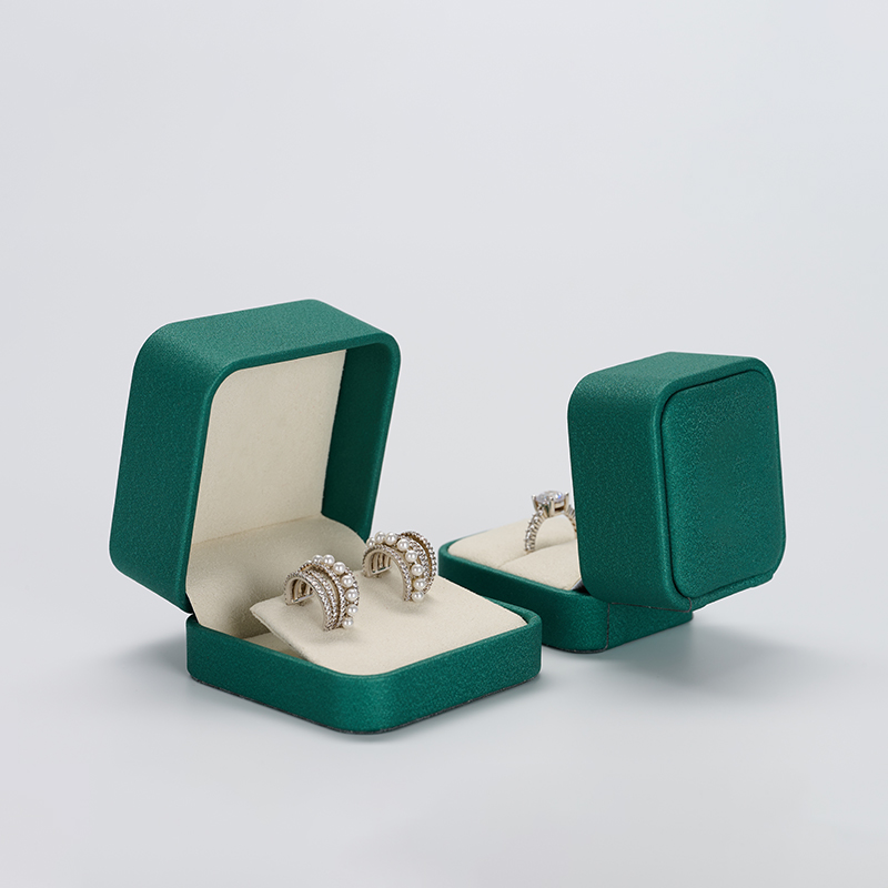 FANXI Hot Sale High Quality Green PU Leather cream Microfiber jewelry box