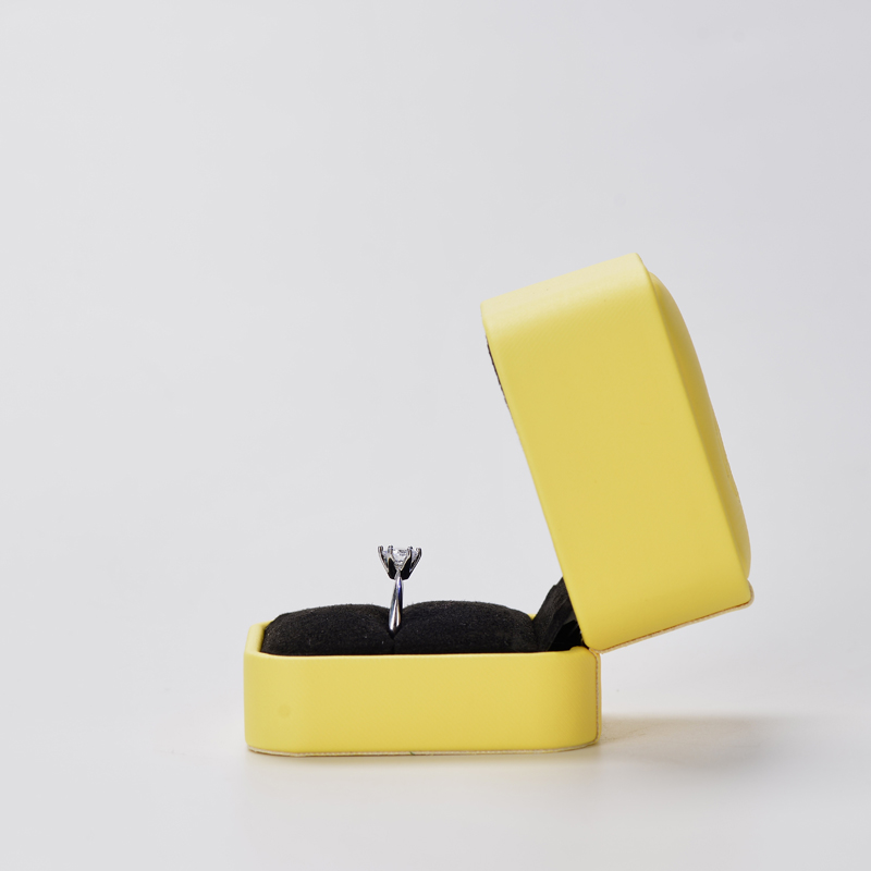 FANXI Hot Sale High Quality Yellow PU Leather Black Microfiber Jewelry Boxes Jewelry Packaging Box