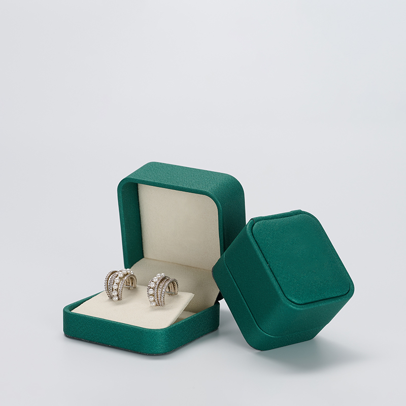 FANXI Hot Sale High Quality Green PU Leather cream Microfiber jewelry box