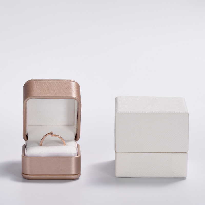 FANXI custom Luxury Jewelry Packaging Box Pu leather with snap button elegant Ring necklace bangle Jewelry Packing Box