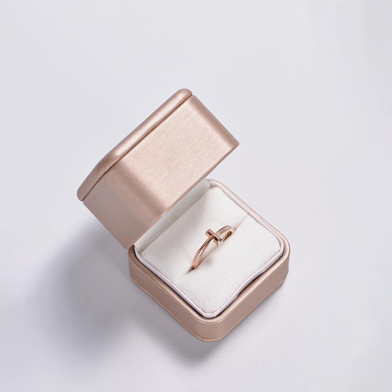 FANXI custom Luxury Jewelry Packaging Box Pu leather with snap button elegant Ring necklace bangle Jewelry Packing Box