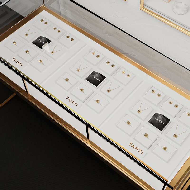 New Arrival high end jewelry Display sets with white pu leather for ring necklace Jewelry Window Display Sets