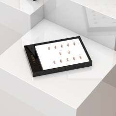 New Arrival Wood Materials Free to Exhibit Jewelry Dsiplay Ring Stand with White Color
