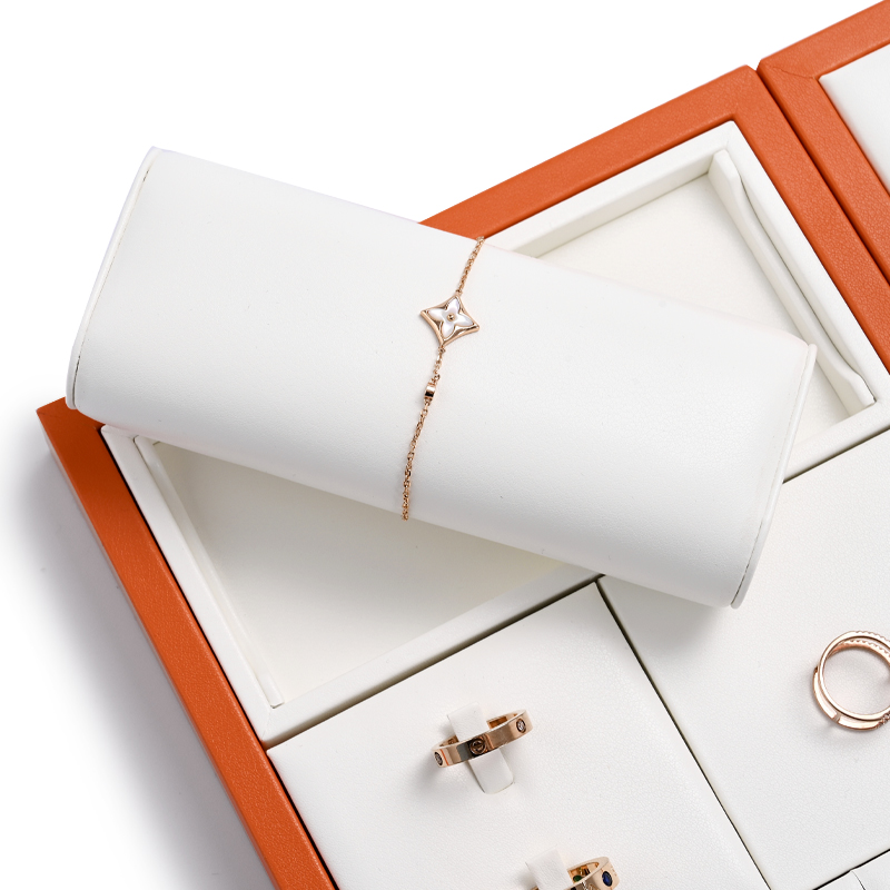 2023 New Arrival Ring Pedant Earrings Jewellery Displays for Showcase
