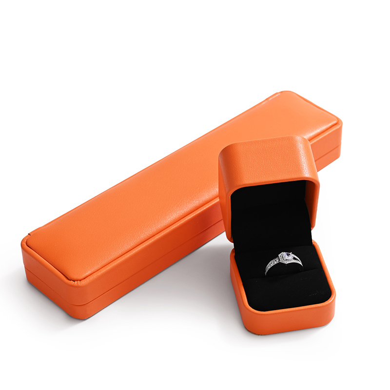 Newest Fashion Jewelry Gift Box Bright Orange PU Leather Necklace Jewelry Box Custom