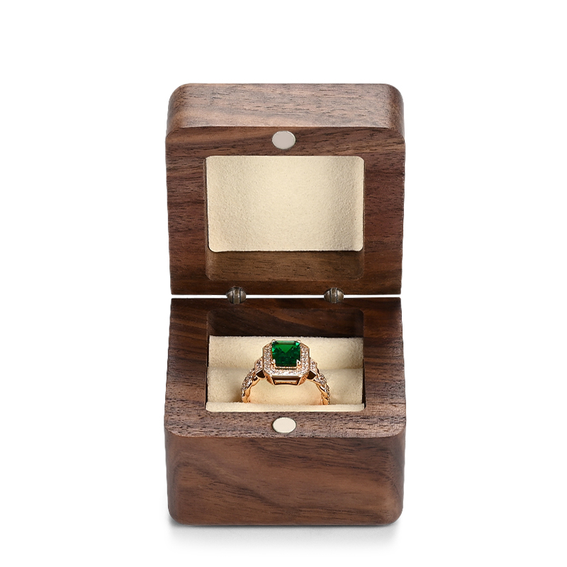 SM209 Custom Logo Square Wood Ring Box Packaging Luxury Gift Ring Case Wedding Jewelry Display Storage Box