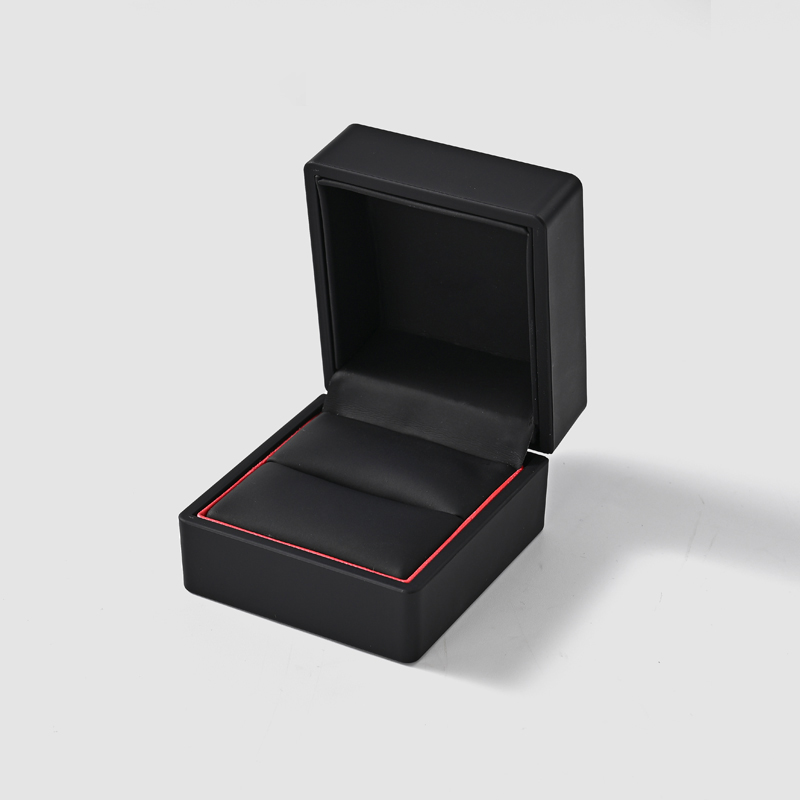 Jewelry luxury ring custom logo wholesale packaging box black PU leather jewelry box