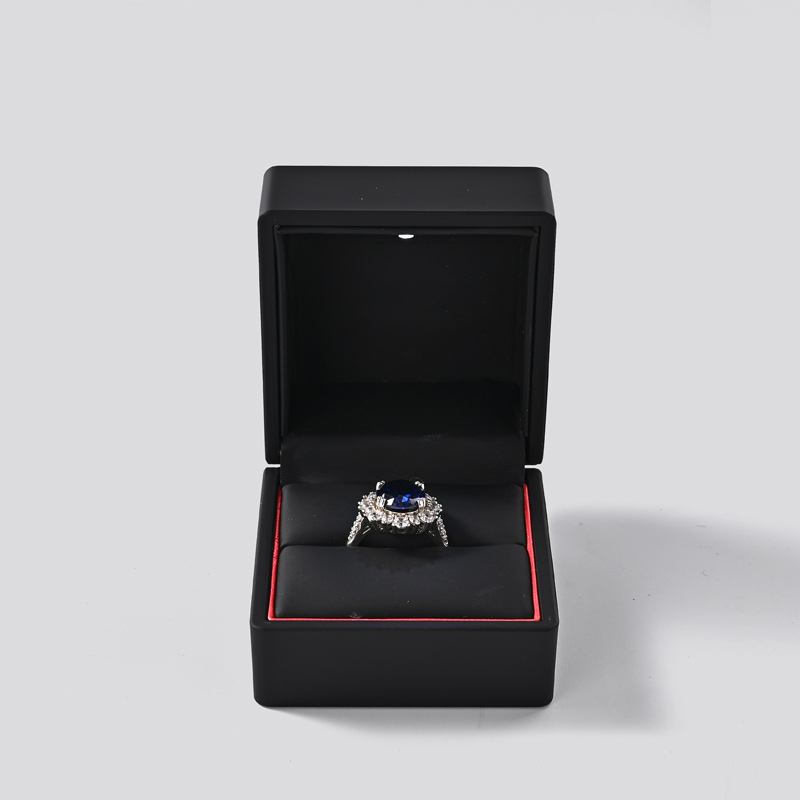 Jewelry luxury ring custom logo wholesale packaging box black PU leather jewelry box