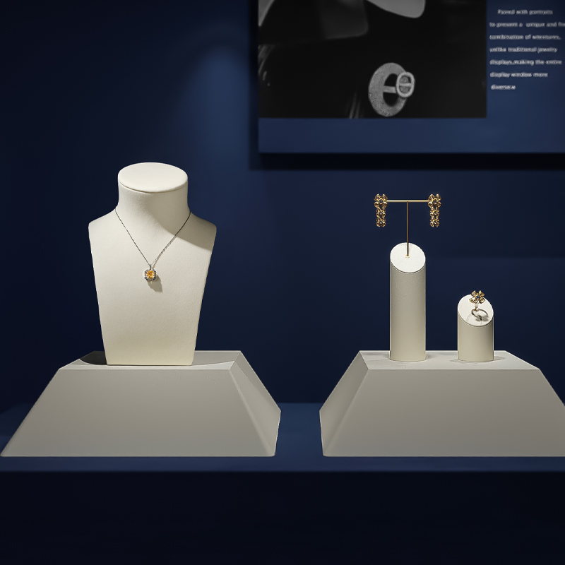RX091-92 Necklace display rack neck jewelry display props black microfiber jewelry portraits window displays neck models