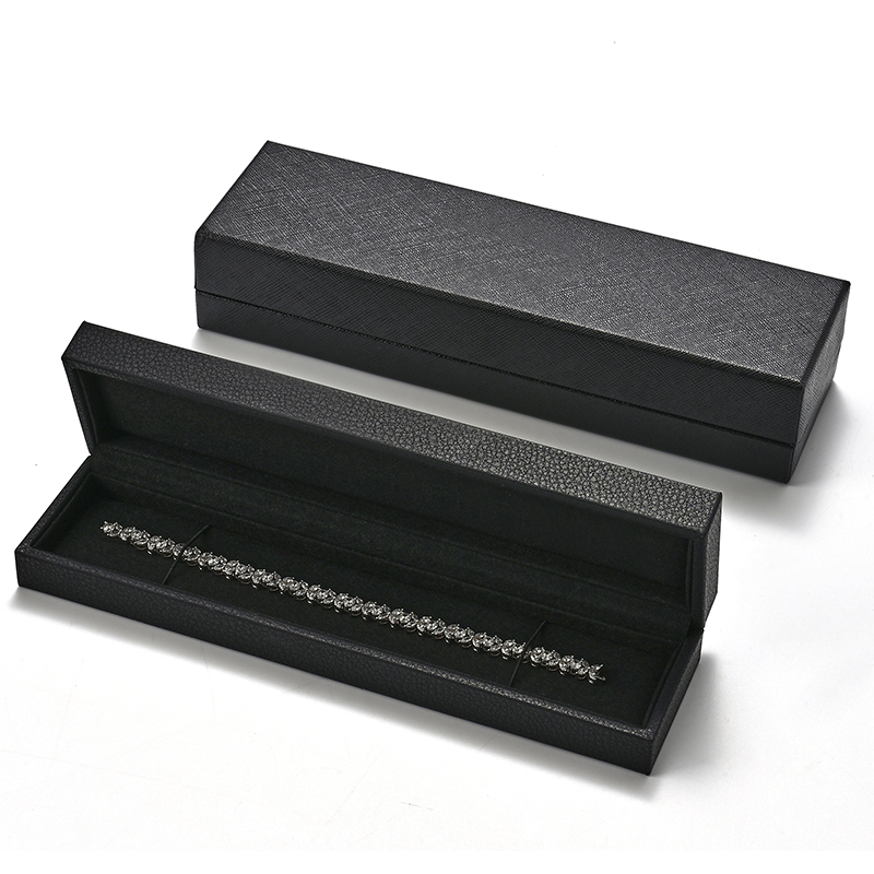 Light Luxury and Minimalist Style Jewelry Box Long Chain Box Customizable Logo Wholesale PU Leather Jewelry Storage Box