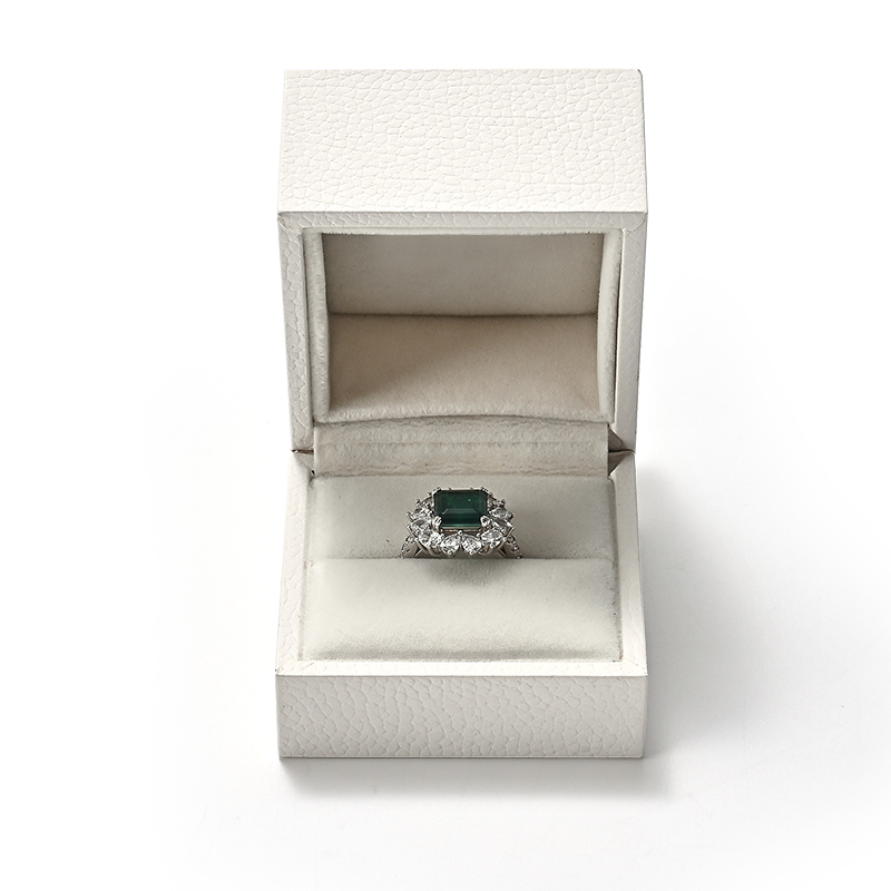 Customized Logo Ring Box Jewelry Gift Box Minimalist Modern Packaging Box Jewelry Display Box Wedding Ring Box