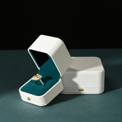 H168 High Repurchasing Rate Ring Boxes Velvet Inside Jewellery Packaging Box PU Leather White Jewelry Box