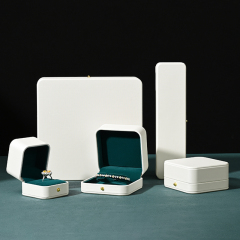 H168 High Repurchasing Rate Ring Boxes Velvet Inside Jewellery Packaging Box PU Leather White Jewelry Box