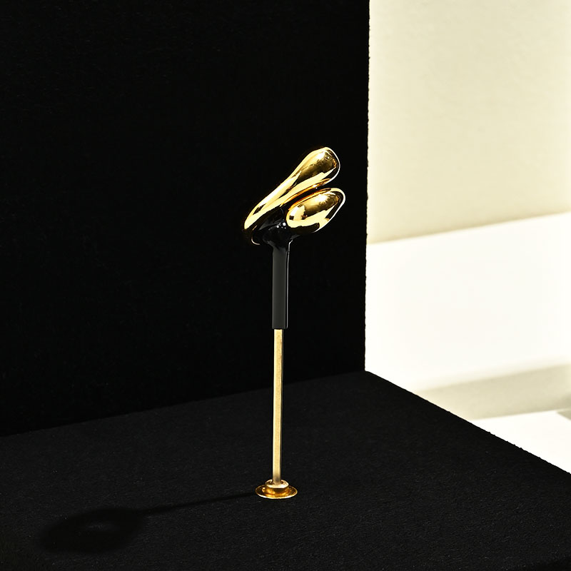 TT498 Custom Metal Counter Display Stand Handmade jewelry T Bar Earring Display Holder for Jewelry Organization