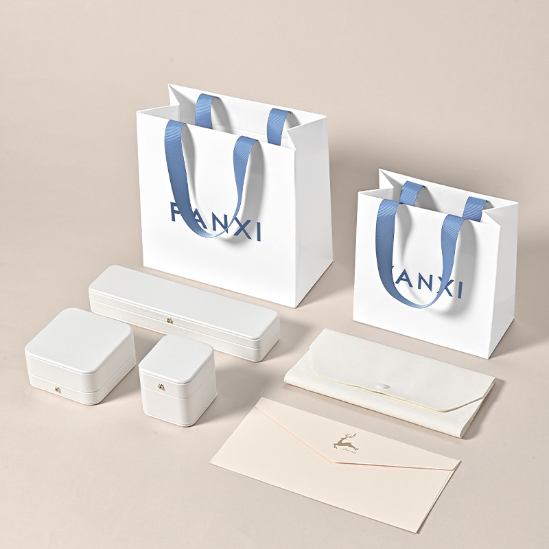D064 Special Paper Jewelry Bags Custom Printed Logo Jewelry Gift Packaging Bags