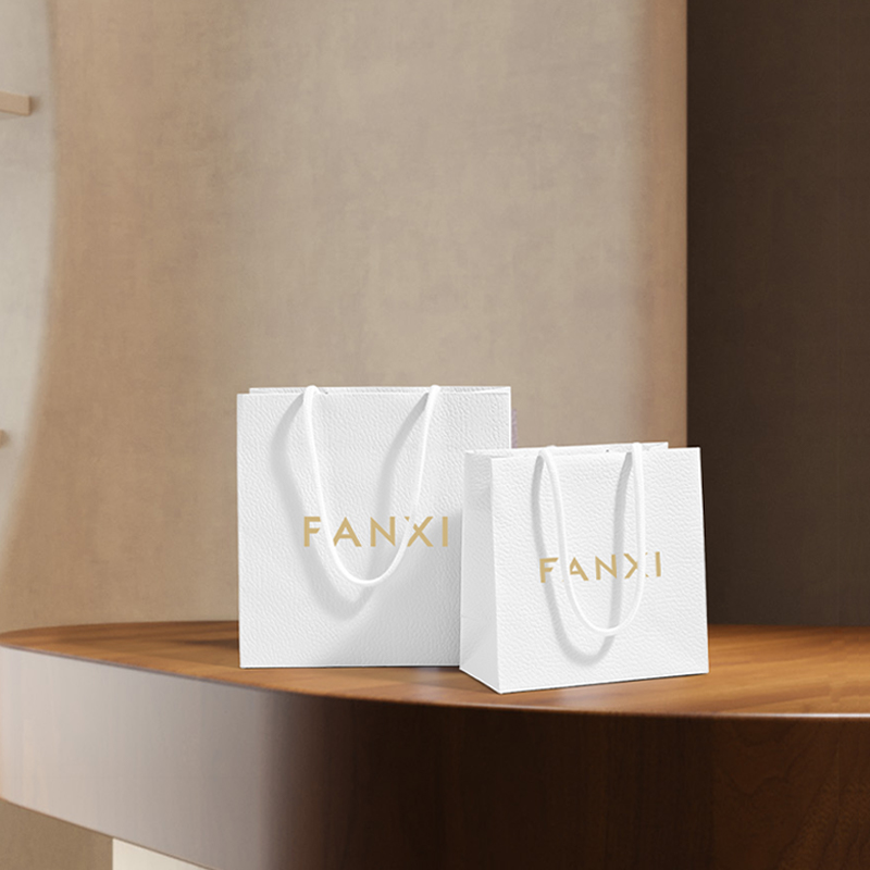 D072 Custom Printed Logo Luxury Gift Paper Bag Retail Shopping Jewelry Gift Paper Bags with Your Own Logo