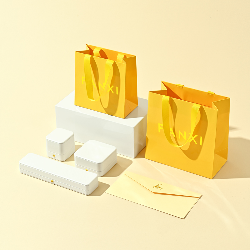 D071 Yellow Paper Bags with Logo Custom Printed Jewelry Gift Shopping Bags with Handle