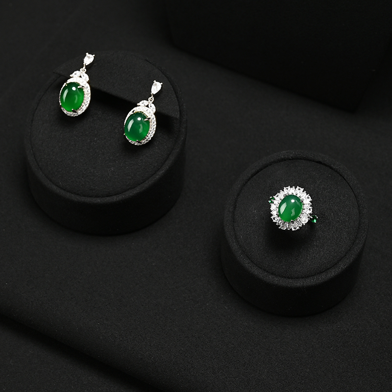 TT154 New black microfiber high end jewelry Display sets for ring necklace Jewelry Window display