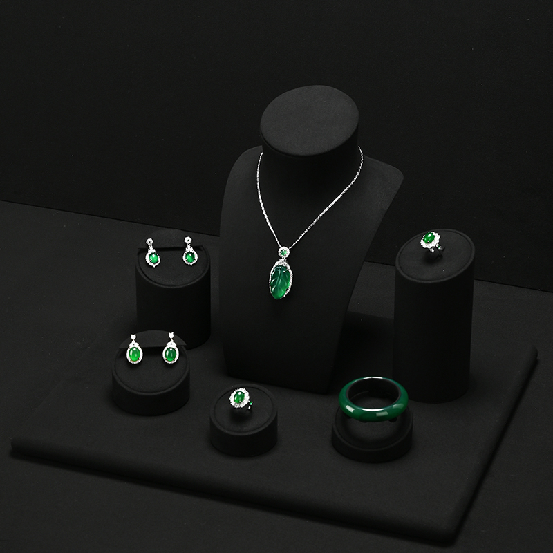 TT154 New black microfiber high end jewelry Display sets for ring necklace Jewelry Window display