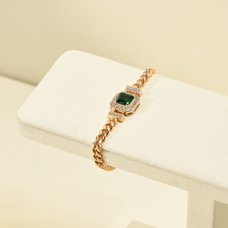 J011 Beige Microfiber Jewelry Display Props Bracelets Watches Counter Displays Jewelry Display Racks
