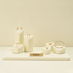 TT468 Custom Made White Ring Bracelet Earrings Jewelry Mannequin Bust Stand Professional Jewelry Display Stand for Store