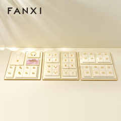 TT428 White Microfiber Pendant Ring Bracelet Jewellery Display Stands Jewelry Display Tray