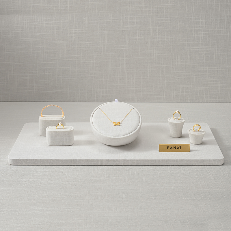 TT535 Wholesale Luxury White Linen Ring Necklace Jewelry Display Combination Set