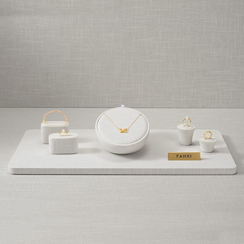 TT535 Wholesale Luxury White Linen Ring Necklace Jewelry Display Combination Set