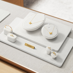 TT535 Wholesale Luxury White Linen Ring Necklace Jewelry Display Combination Set