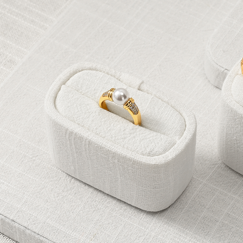 TT535 Wholesale Luxury White Linen Ring Necklace Jewelry Display Combination Set