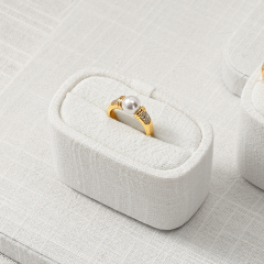 TT535 Wholesale Luxury White Linen Ring Necklace Jewelry Display Combination Set