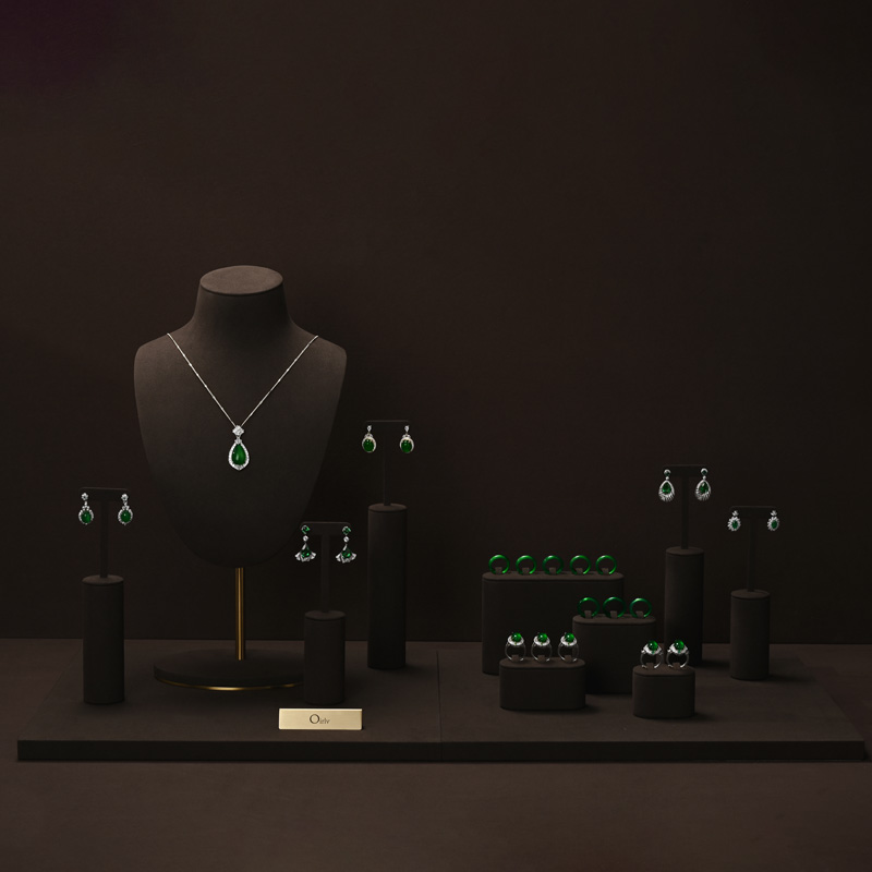 FANXI TT482 Custom Brown Jewellery Display Stand Holder Microfiber Luxury Jewelry Display Set