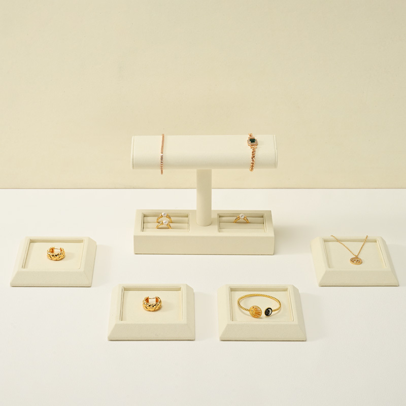 J010 Custom Beige Sackcloth Microfiber Necklace Pendant Rings Jewellery Display Trays