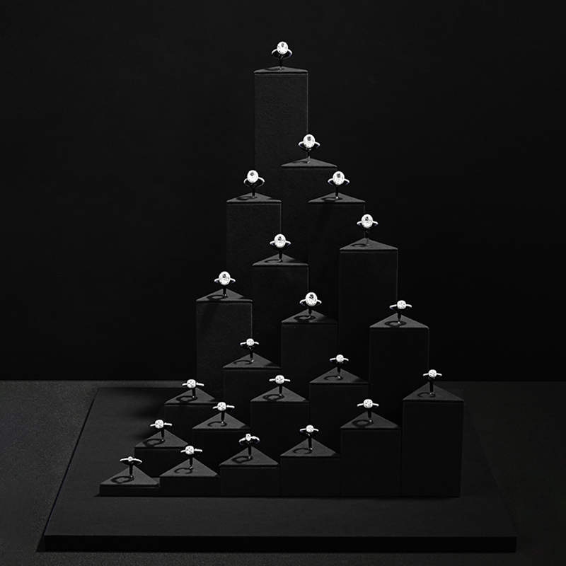 TT449 Ring Display Stand Ring Holder Exhibitor Jewellery Display Black
