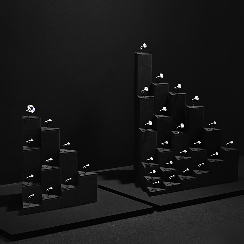 TT449 Ring Display Stand Ring Holder Exhibitor Jewellery Display Black