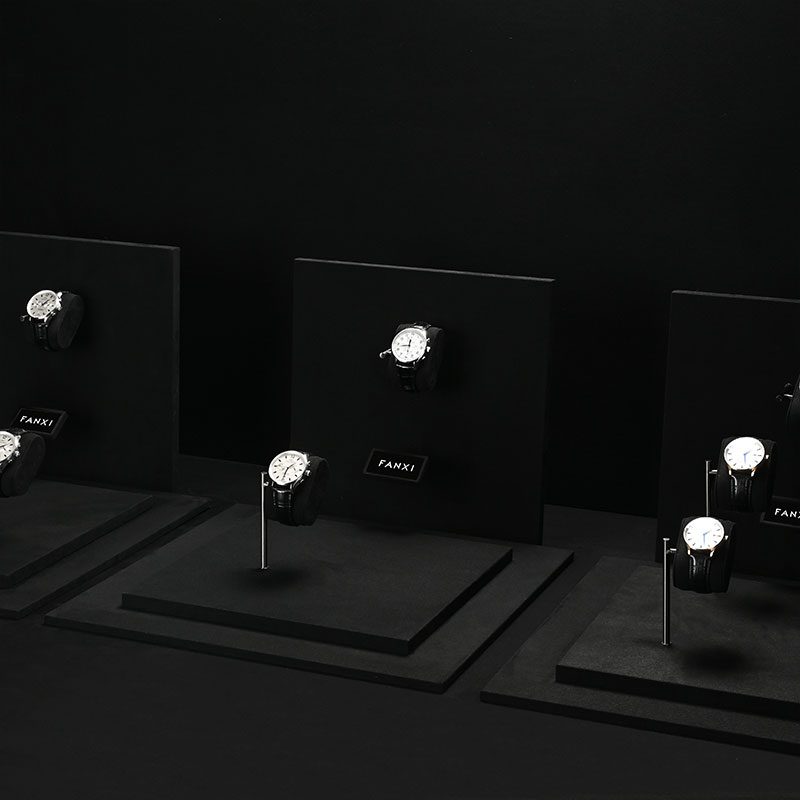 TT377 Hot Selling Watch Combination Set Display Stand Counter Showcase Metal Watch Microfiber Display Watch Display Props