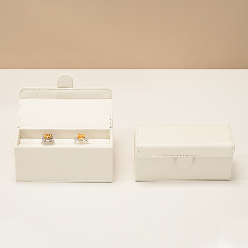 H176 Mini Ring Box Portable Jewelry Travel Case PU Leather Jewelry Box Earring Ring Jewelry Storage Box