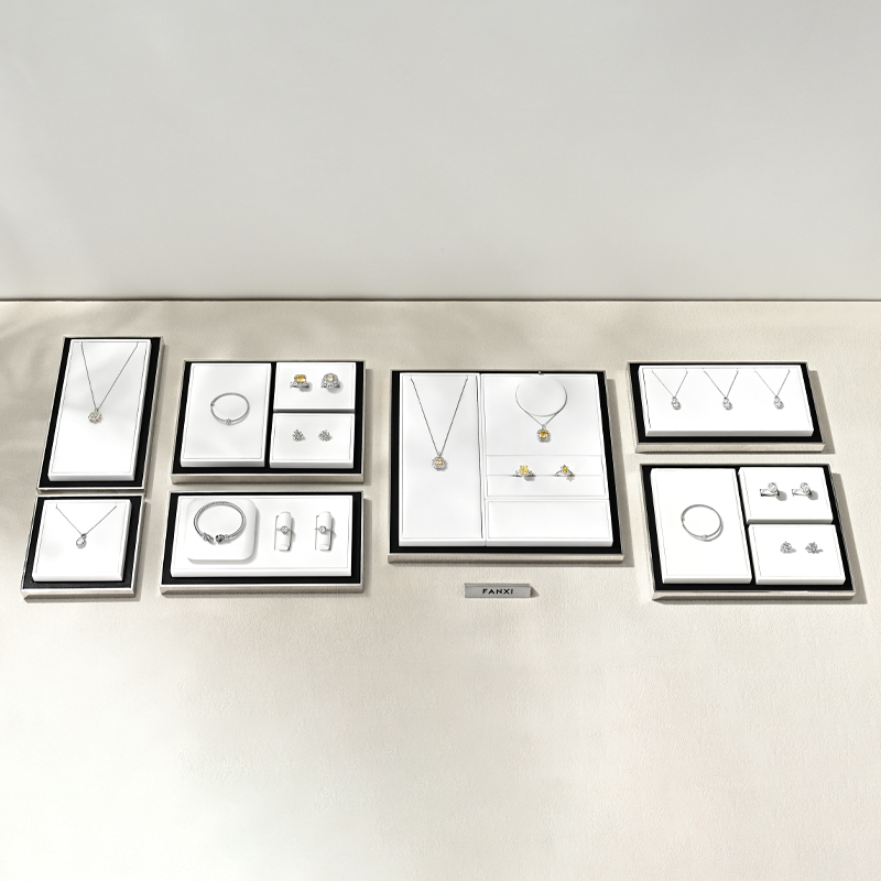TT485 Unique Design Jewellery Display Trays White Leather Store Jewelry Display Stands