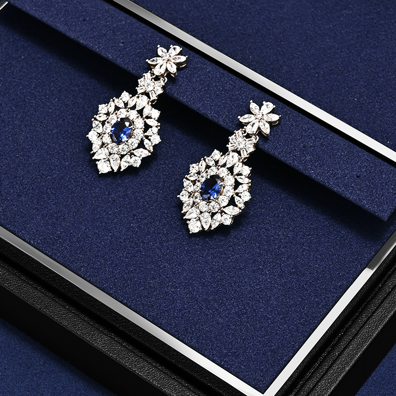 TT495 Newest Design Classic Luxury Custom Jewelry Showcase Set for Earrings Display Ring Necklace Jewelry Display Set