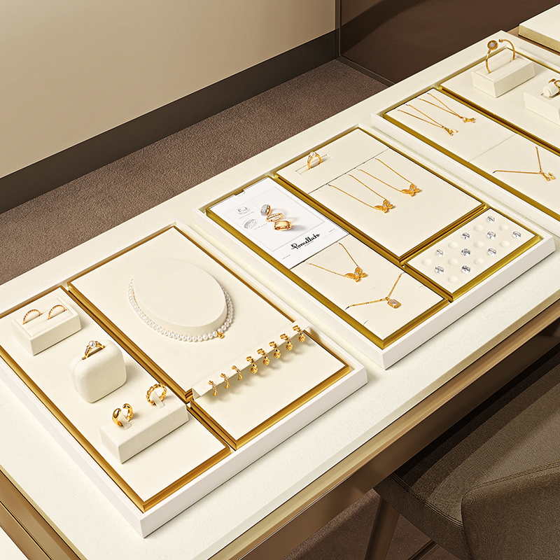 TT496 Custom Microfiber Jewelry Displays Set Showcase Jewellery Display Stands Sets for Retail Shop Counter