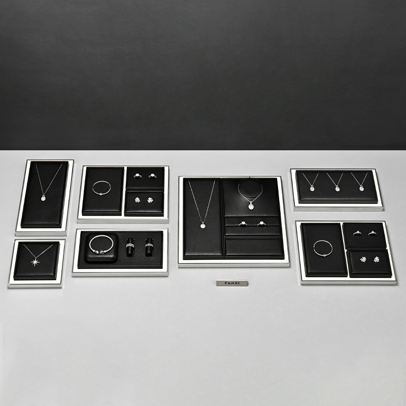 TT484 Wholesale Luxury Leather Jewellery Showcase Black Jewelry Counter Display Set