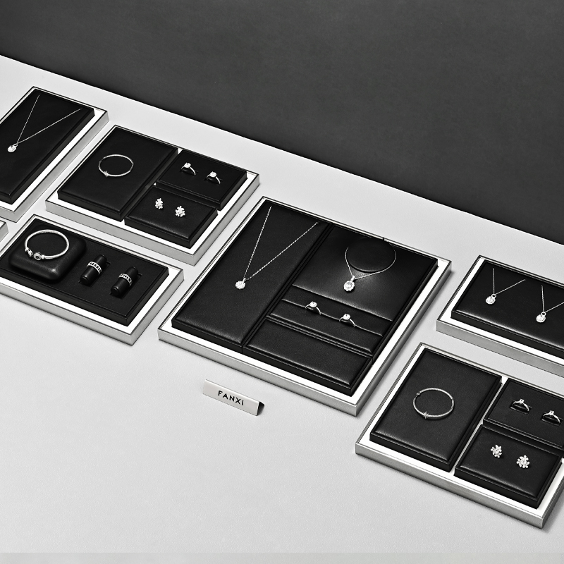 TT484 Wholesale Luxury Leather Jewellery Showcase Black Jewelry Counter Display Set
