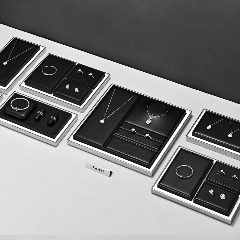 TT484 Wholesale Luxury Leather Jewellery Showcase Black Jewelry Counter Display Set