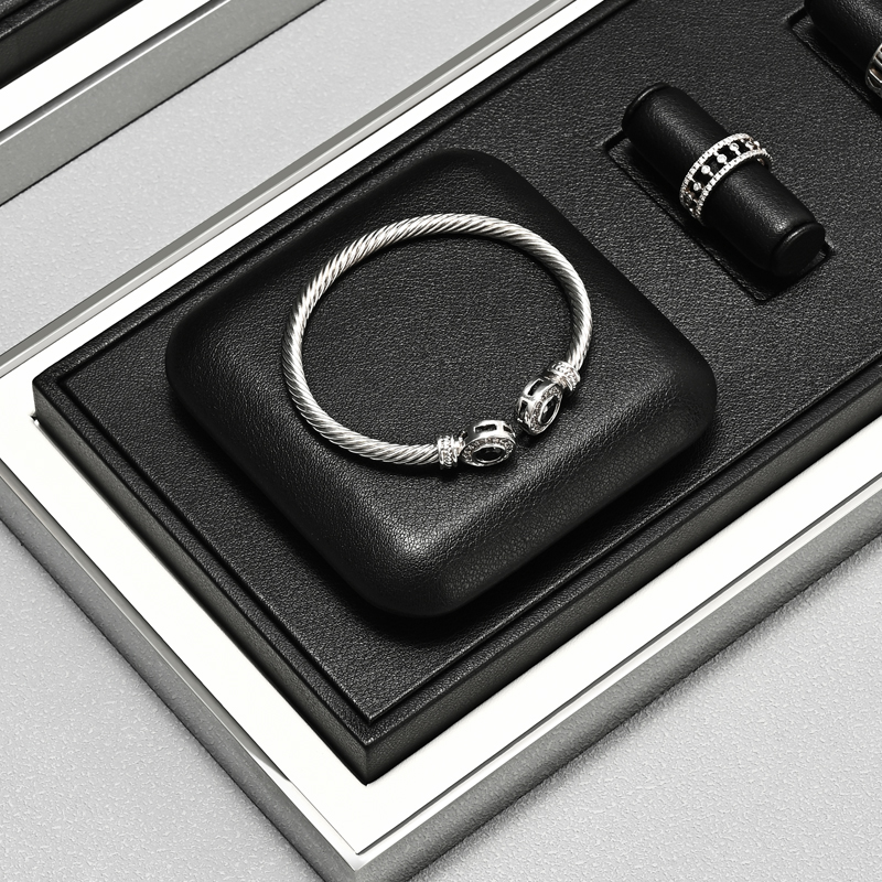 TT484 Wholesale Luxury Leather Jewellery Showcase Black Jewelry Counter Display Set