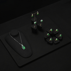 RX082 Wholesale Super Fiber Necklace Display Jewelry Display Stand for Luxury Pendant Jewellery Necklace Mannequins Bust