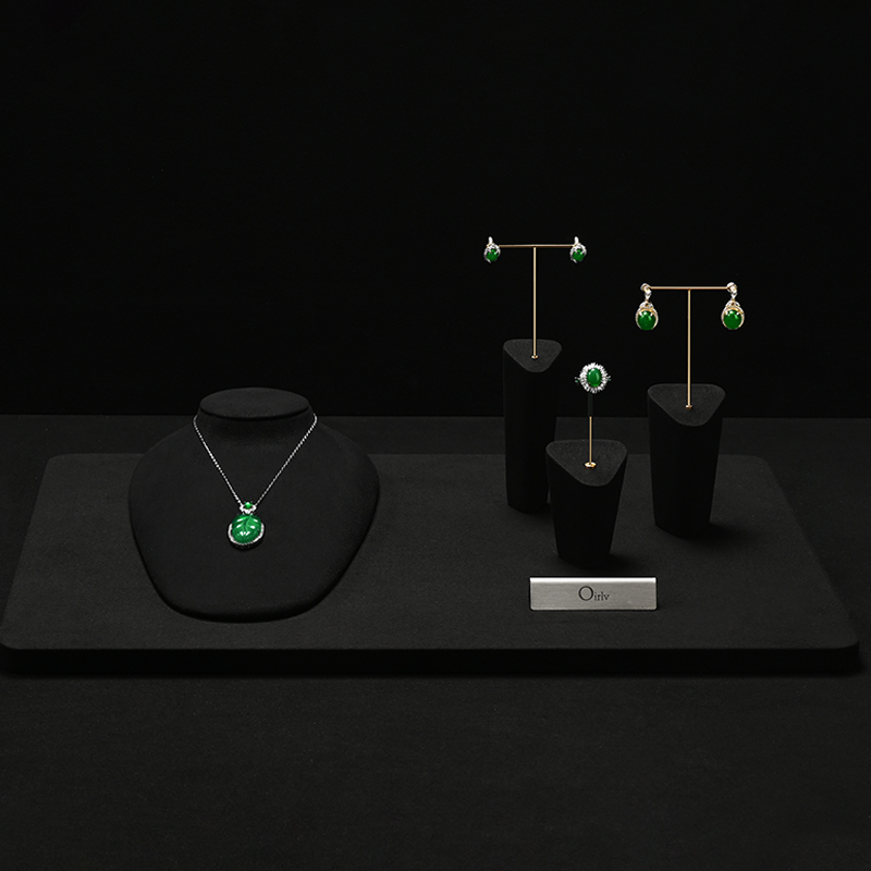 RX082 Wholesale Super Fiber Necklace Display Jewelry Display Stand for Luxury Pendant Jewellery Necklace Mannequins Bust
