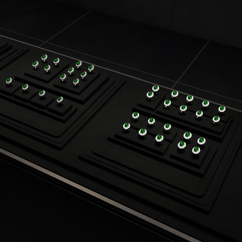 TT417 Luxury Jewelry Display Set Fine Microfiber Jewellery Display Stands Sets for Retail Show Store