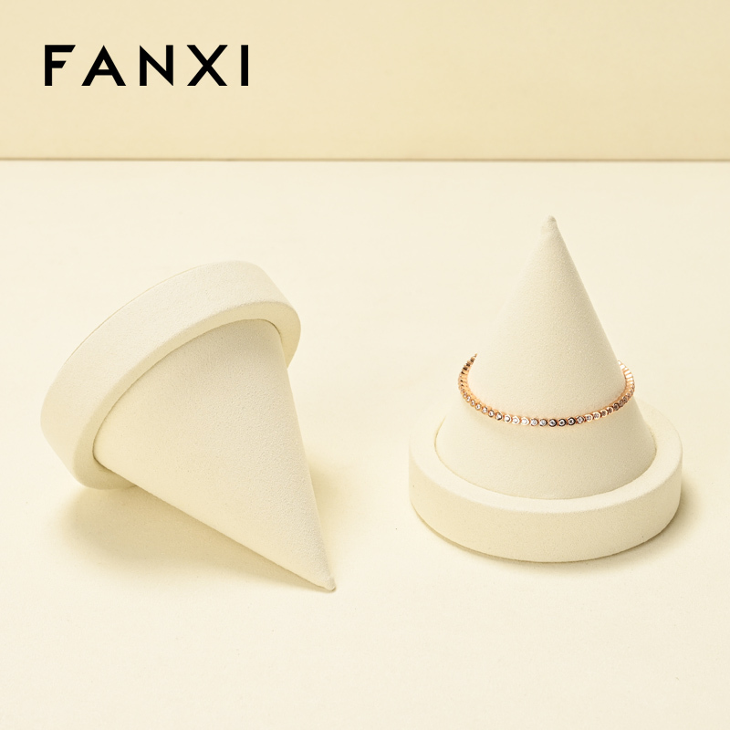J008 Modern Innovation Design Cone Shape Bangle Bracelet Chain Jewelry Bracelet Holder Display Stand